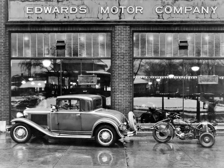  Dodge Series DK Business Coupe 1932 года  (фото 3 из 3)